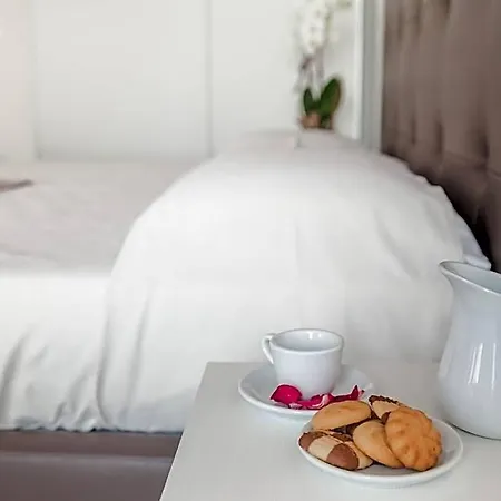 Terra Ferma Rooms&more Bed & Breakfast 4*