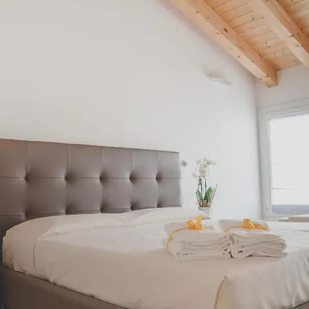 Terra Ferma Rooms&more Alojamento de Acomodação e Pequeno-almoço Salzano